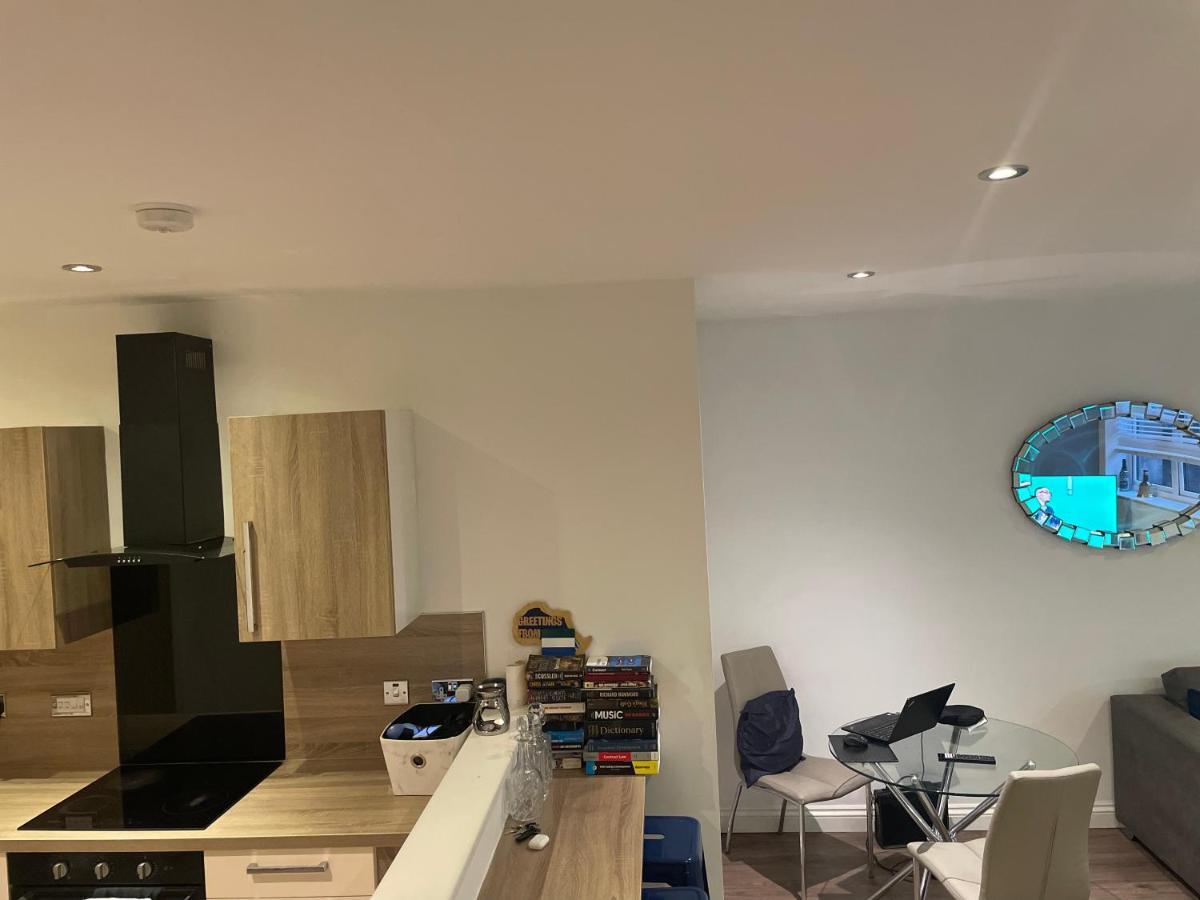 Mint Drive Apartment Birmingham Bagian luar foto