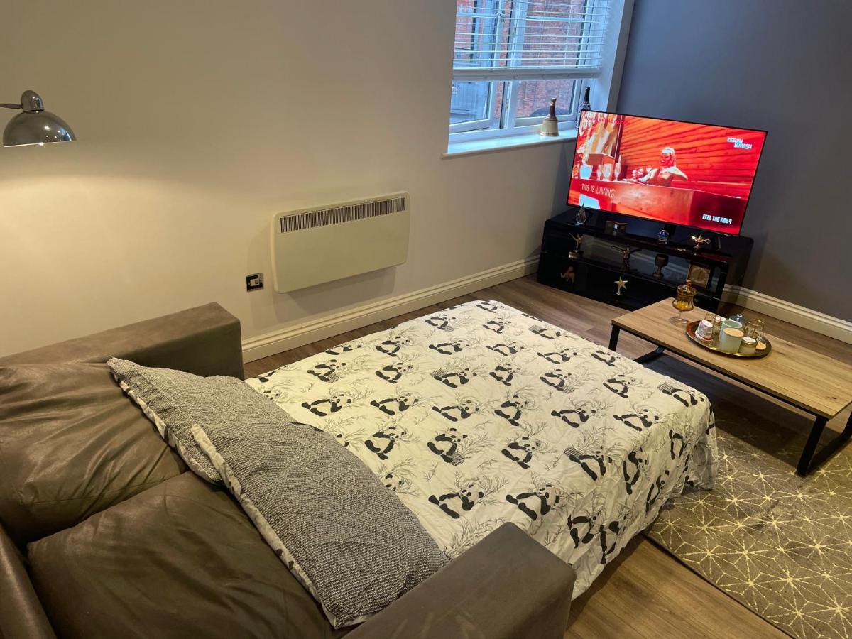 Mint Drive Apartment Birmingham Bagian luar foto